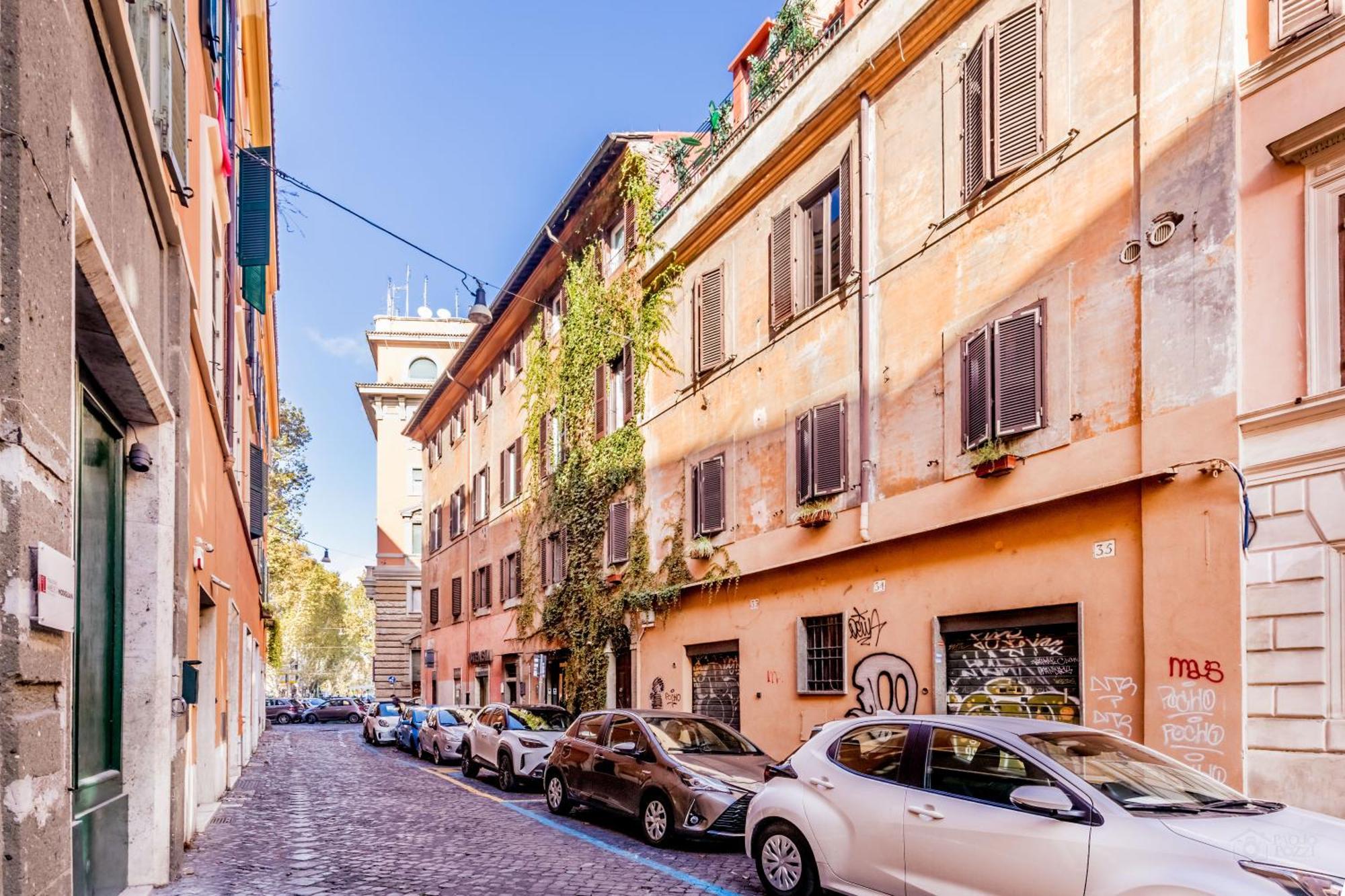The Trastevere *